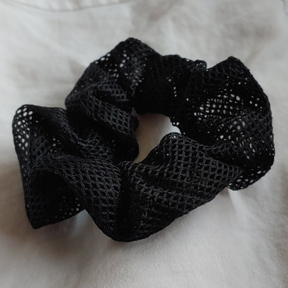 Scrunchies - Picture 3 of 6